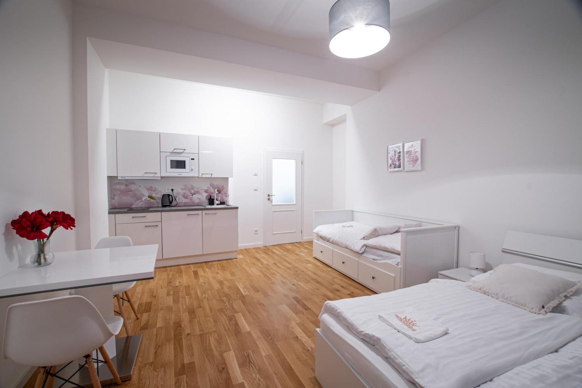 New Apartments Complex Prague Florenc Eksteriør bilde