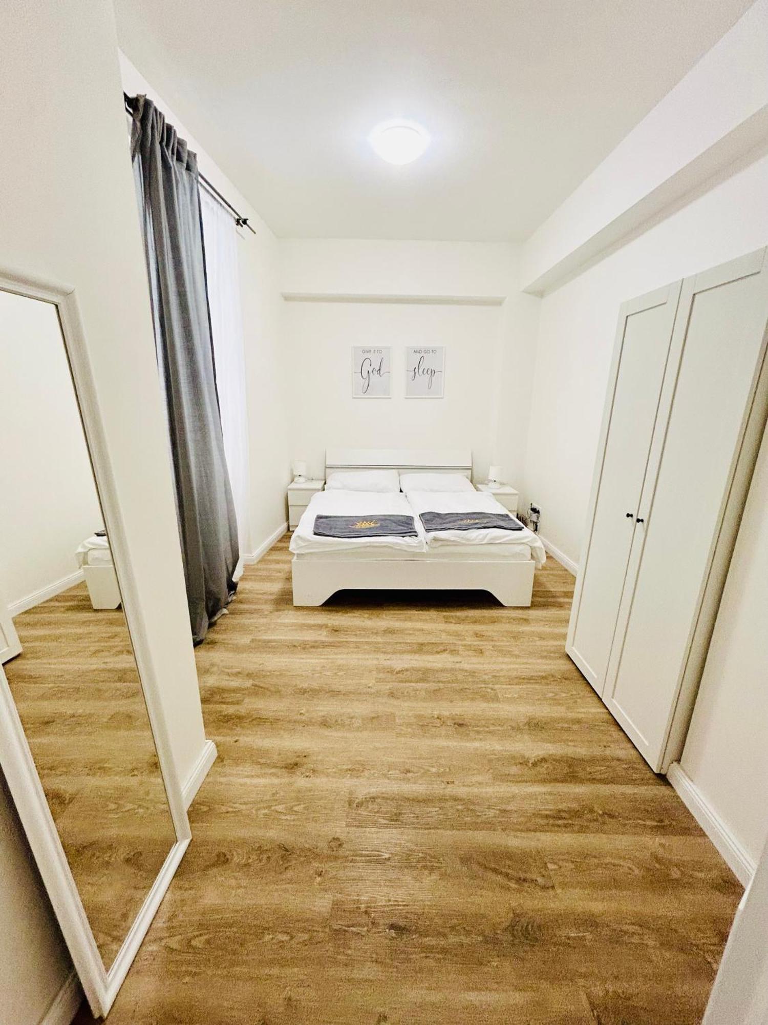 New Apartments Complex Prague Florenc Eksteriør bilde