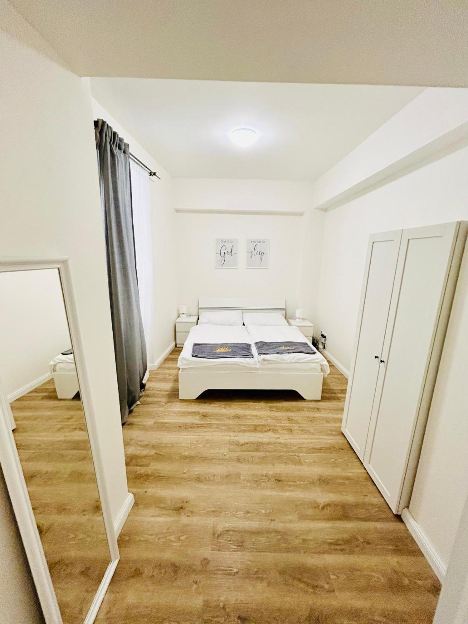 New Apartments Complex Prague Florenc Eksteriør bilde